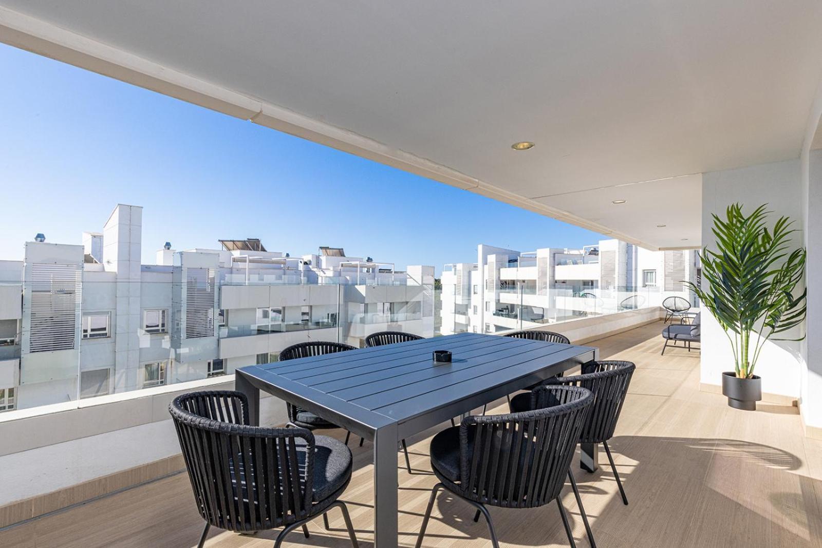 Aqua Apartments Vento, Marbella Ngoại thất bức ảnh